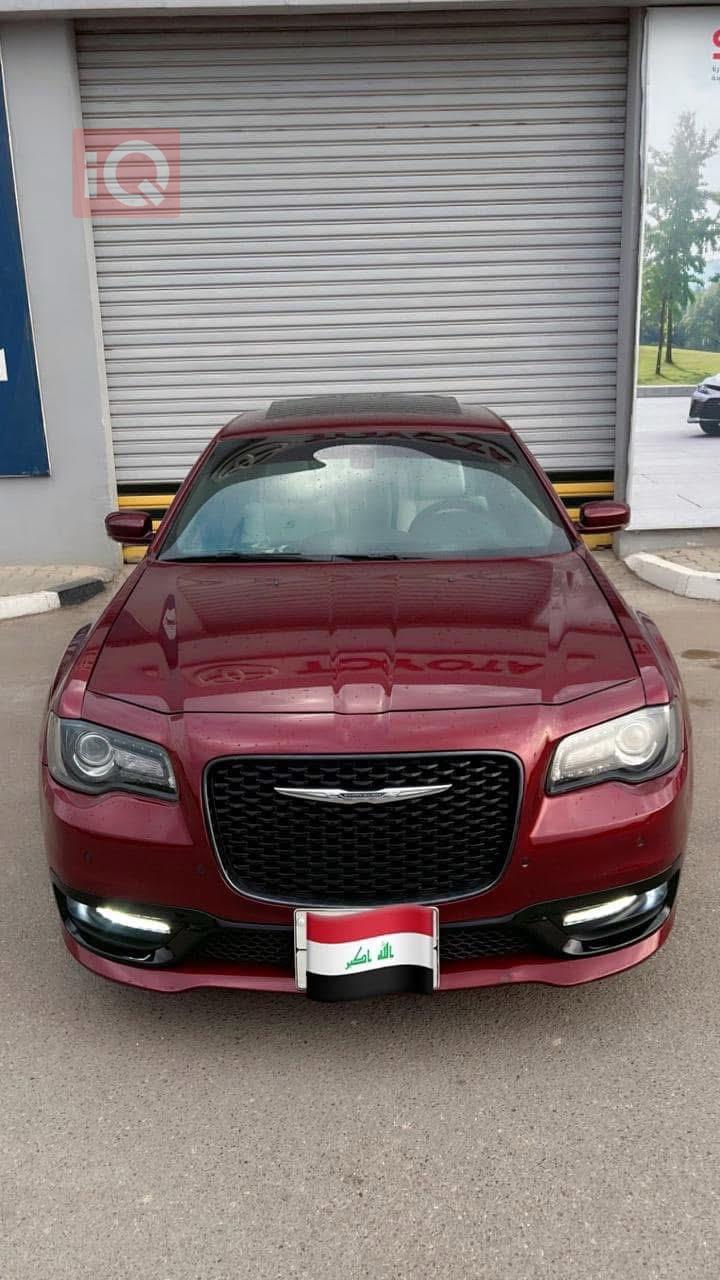 كرايسلر 300